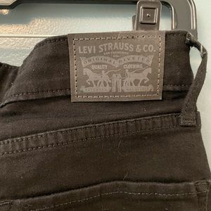 Black Levi’s Skinny Jeans